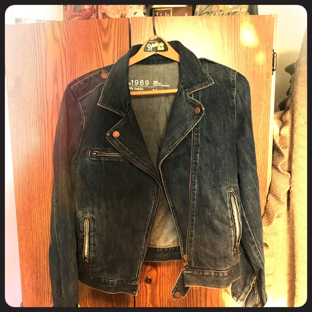 GAP jean jacket